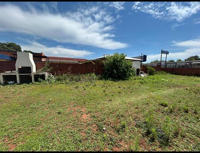 1 BEDROOM PROPERTY TO RENT IN LYTTELTON